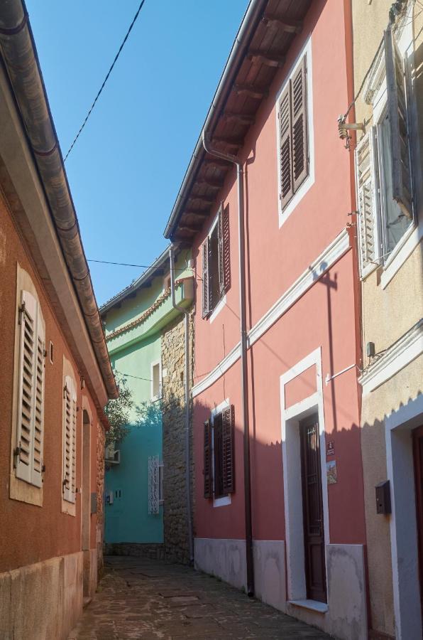 Apartment La Figarola - Traditional Townhouse