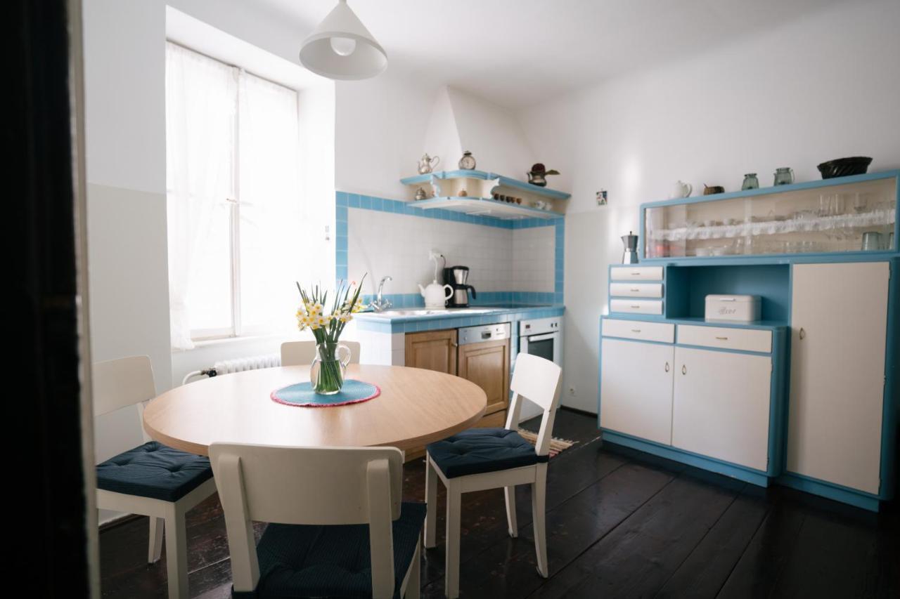 La Figarola - Traditional Townhouse Apartment *